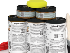 Large Dark Oak Wood'n Finish Kit by Retique It® for exterior top coating, includes brushes and finish components for wood projects.